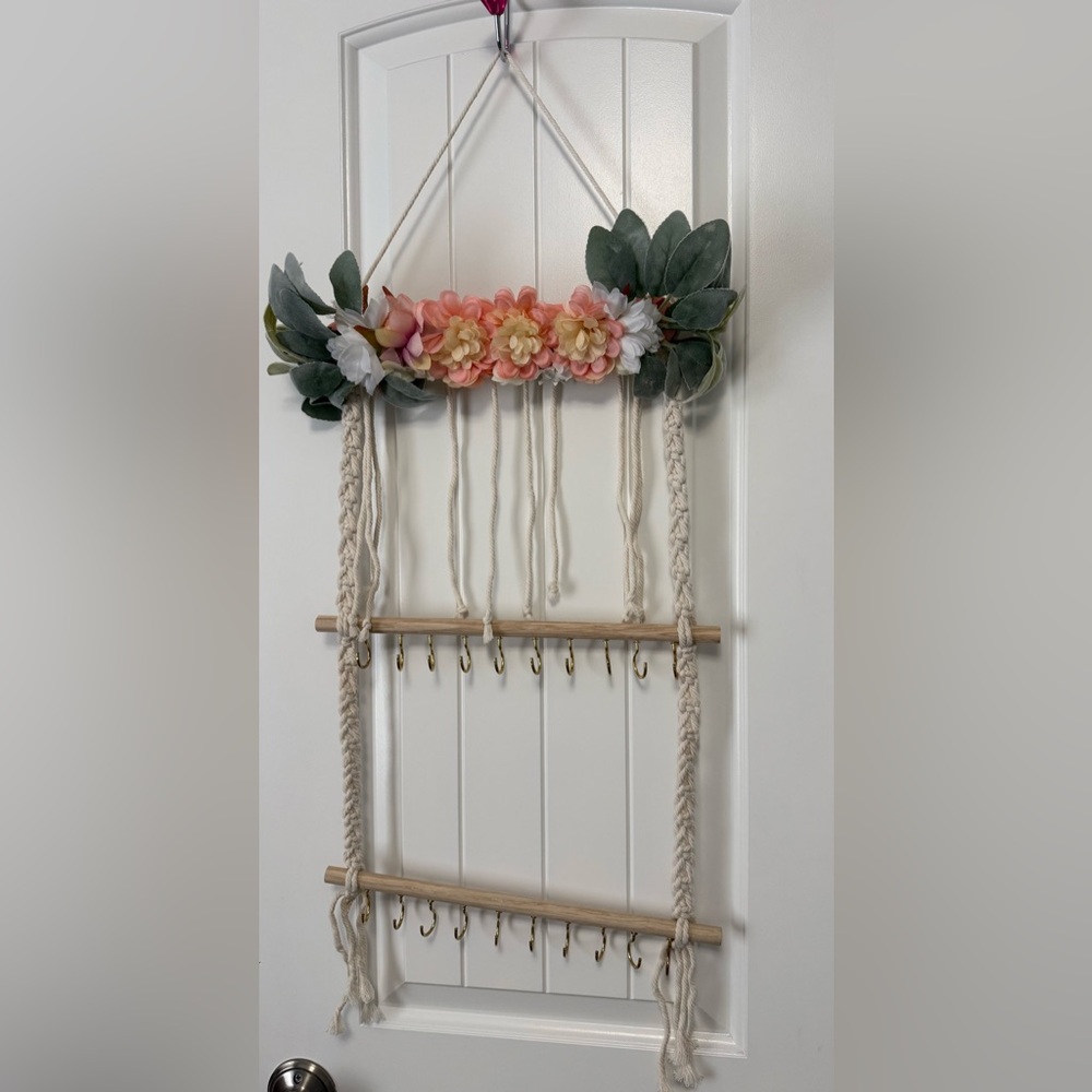 Boho Floral Macrame Headband and Bow hanger, new without tags